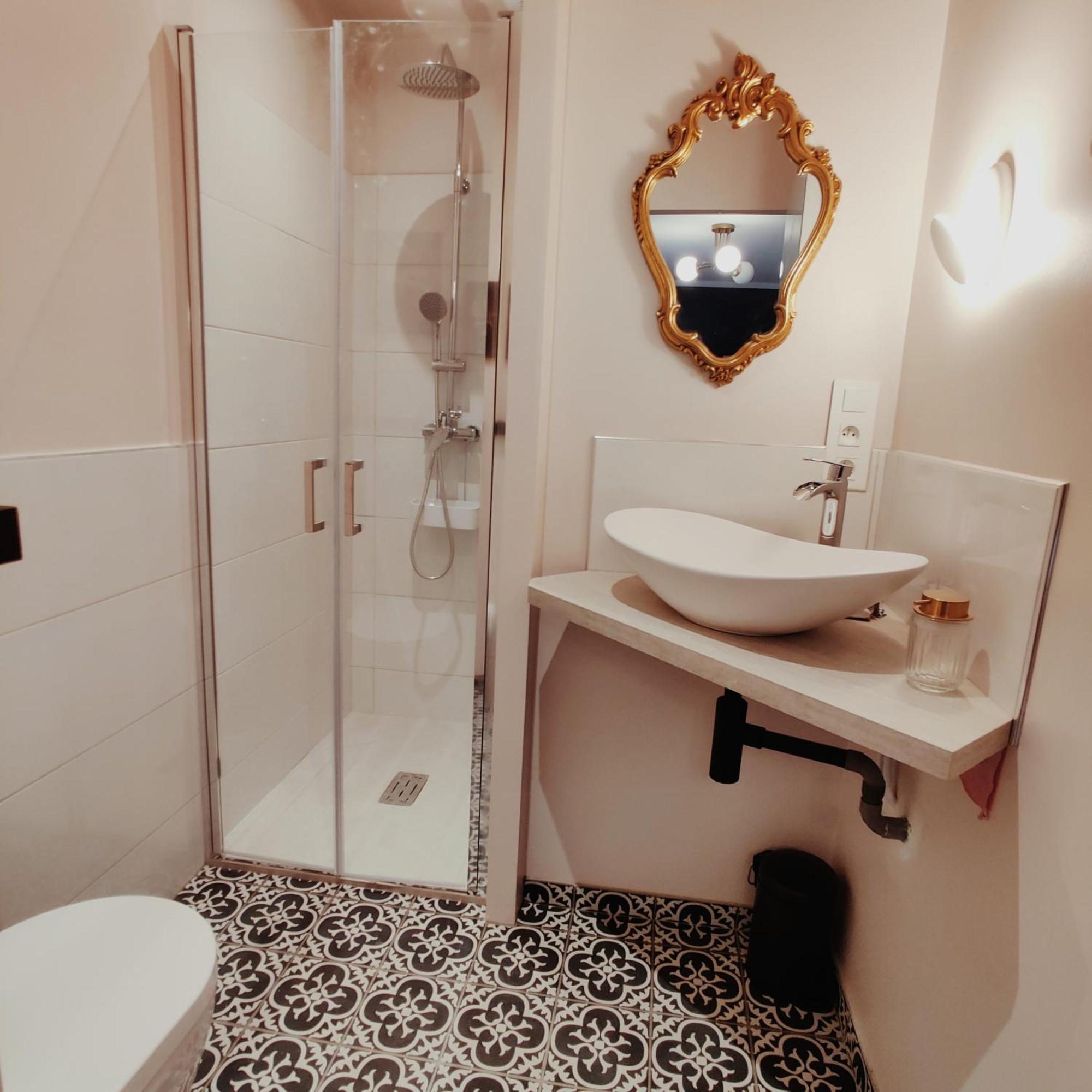 Au Coin Du Chemin Hotel Chambéry Szoba fotó